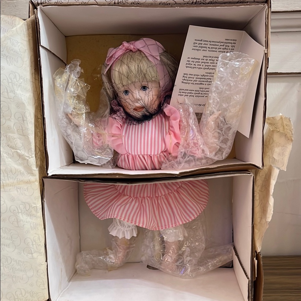 Vintage Franklin Mint Sundays Child